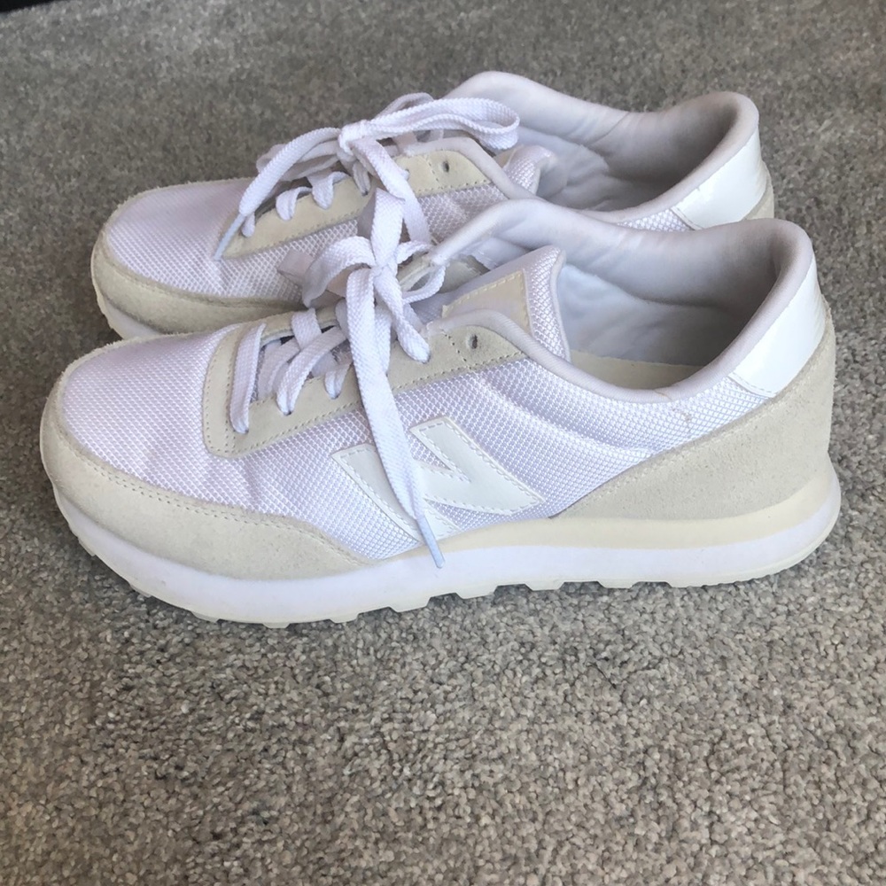 New Balance 501’s cream and white